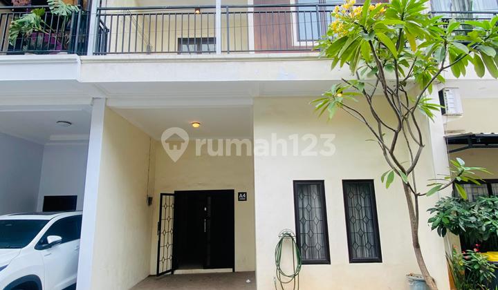 Rumah Sewa di Lenteng Agung - Siap Huni, Terawat & Semi Furnished