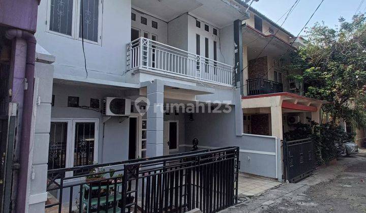 Rumah Sewa 2 Lantai Di Pejaten Unfurnished 2