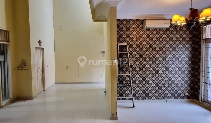 Di Sewakan Rumah Di Tebet - Bisa Untuk Kantor & Unfurnished 2