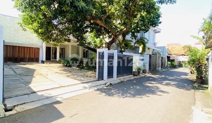 Rumah Jual di Pancoran - Harga Dibawah NJOP, Lokasi Strategis Rumah Jual di Pancoran - Harga Dibawah NJOP, Lokasi Strategis