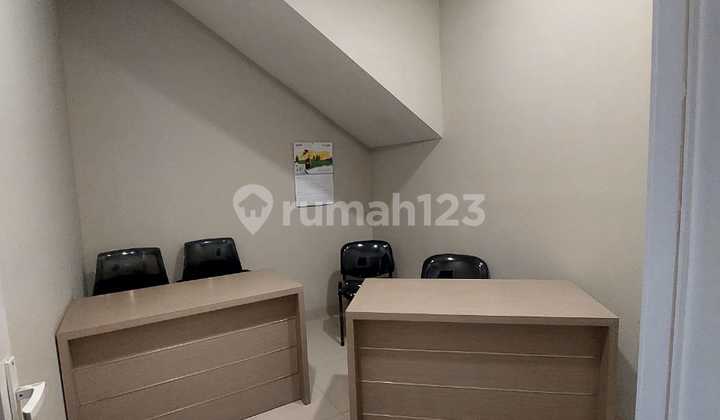 Disewakan Ruko 3 Lantai Semifurnish Di jl. Terusan Jakarta Antapani Disewakan Ruko 3 Lantai Semifurnish Di jl. Terusan Jakarta Antapani