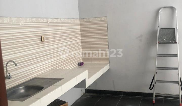 Disewakan Rumah Di Komplek Cherryfield Dekat Tol Buahbatu 2