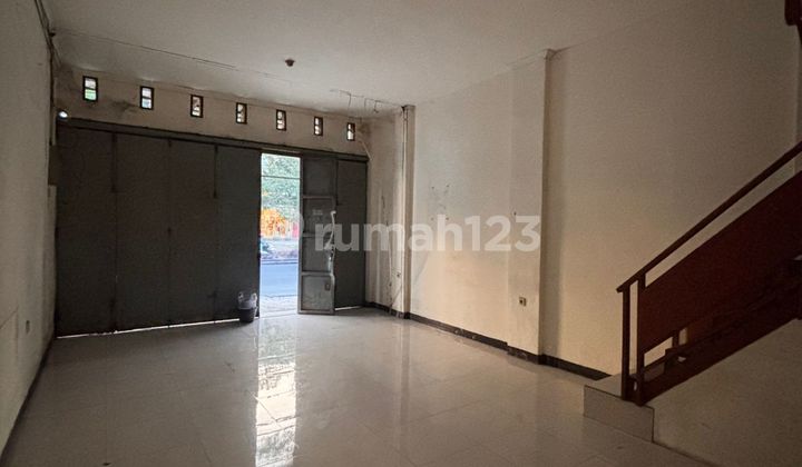 For Rent 2-Story Shophouse Near Buahbatu Toll For Rent 2-Story Shophouse Near Buahbatu Toll