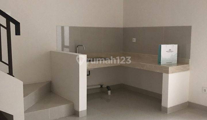 Sewakan Rumah Semi Furnished Podomoro Park Buah Batu 2