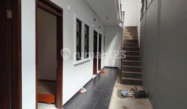 Dijual kost Murah Bangunan Baru Minimalis di sayap Mekar Wangi