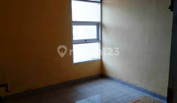 For rent: Beautiful minimalist house in a complex near Ciwastra Market, Bandung 2