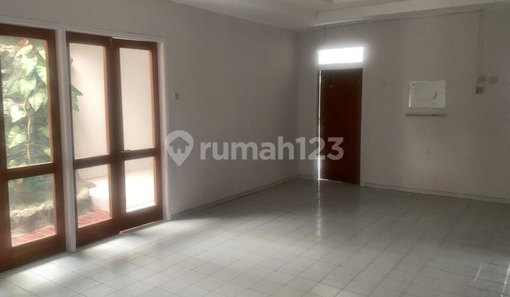 Disewakan Rumah 1 Lantai Sederhana Di Margahayu Raya