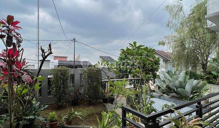 Jual Rumah Nyaman Sejuk 3 Lantai Cigadung Dago  1