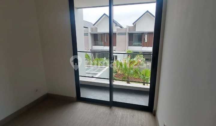 For Rent New House at Podomoro Park 2