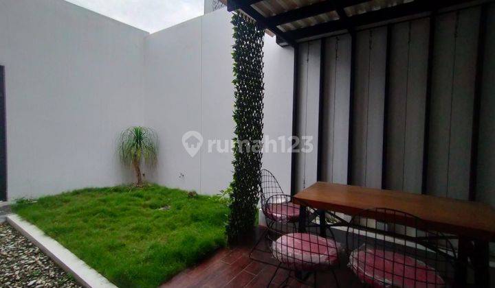 Jual Rumah 2 Lantai Bagus Semi Furnished Summarecon Bandung 2