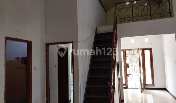 Dijual Rumah Posisi Hoek di Taman Kopo Indah TKI 2