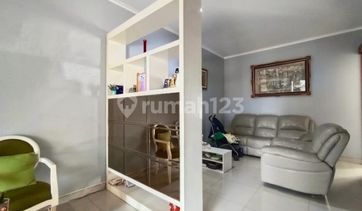 Disewakan Rumah Minimalis 2 Lantai di Cherry Field 2