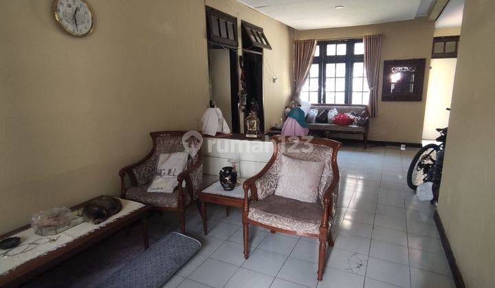 Jual Rumah Model Lama Luas Terawat Antapani Bandung 2