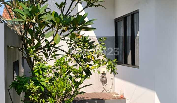 Rumah Baru Renov Full Furnish di Taman Kopo Indah 1