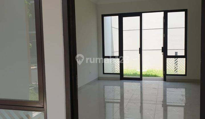 Murah Turun Harga ! Jual Rumah 2 Lantai Podomoro Park Bandung 1