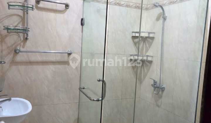 For Sale Ready-to-Use House in Singgasana Pradana Mekar Wangi Complex Bandung 2