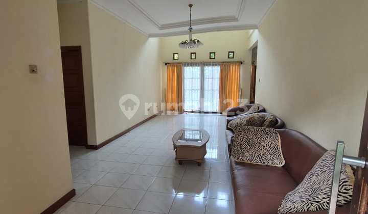 Disewakan Rumah Nyaman Furnish Dalam Cluster Area Cigadung Dago Bandung Utara