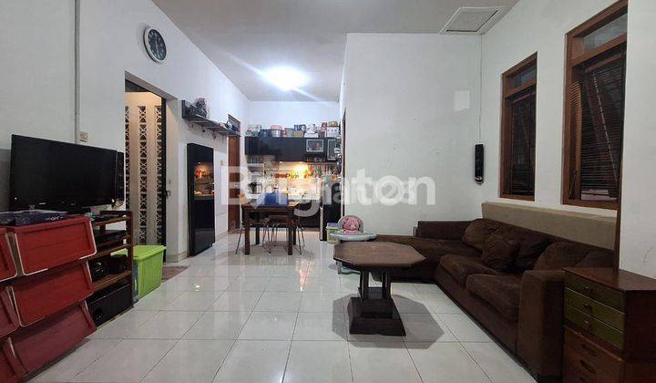 MINIMALIST HOUSE WITH A COMFORTABLE ATMOSPHERE PEMOGAN LOCATION 2