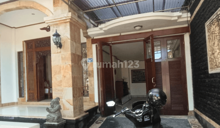 Disewakan Rumah Fully Furnished Di Kawasan Gatsu Timur Lt400m2 2