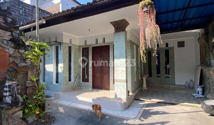 Disewakan Rumah Di Kawasan Denpasar Selatan Lt200m2  2