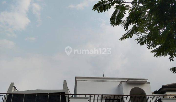 Rumah Mewah di Alam Sutera 1