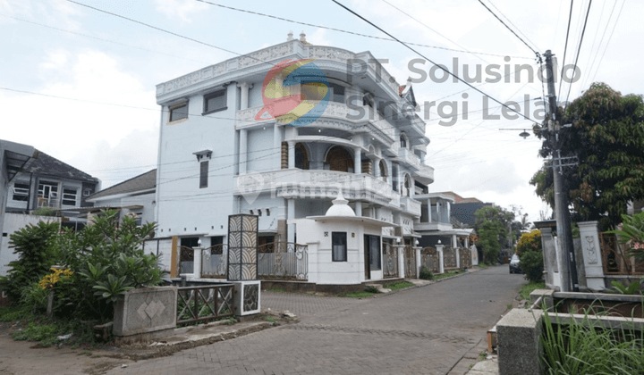 Murah Via Lelang Rumah 2 Lantai Perum Galden Palma Lowokwaru 2