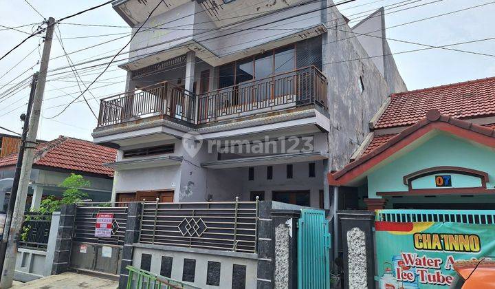 Rumah Dijual Melalui Lelang (Jl. Letjen Sutoyo IV, A-6, Kel. Tisnonegaran, Kec. Kanigaran, Kota. Probolinggo) 1