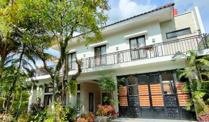 Rumah Cantik Shm Posisi Hook Di Sentul City, Bogor 1