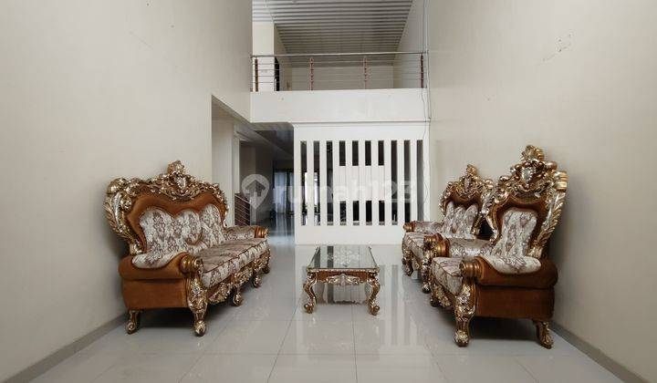 Rumah Kontrakan 2 Lantai Furnish di Sentul City, Bogor 1