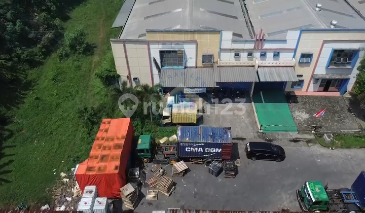 Cheap Warehouse for Sale, Suitable for Production in the Millennium Area, Cikupa. Cheap Warehouse for Sale, Suitable for Production in the Millennium Area, Cikupa.