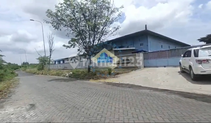 Sell Cheap Factory SHGB Modern Industrial Area Cikande