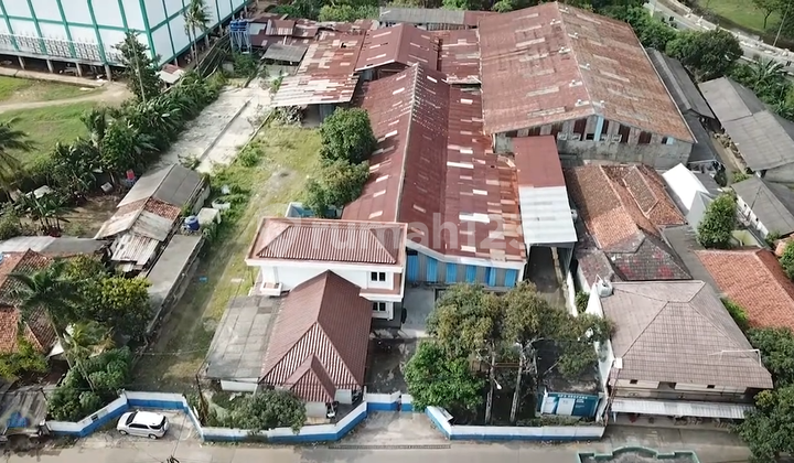 Cheap factory in Curug Bitung close to the toll road and Summarecon. Cheap factory in Curug Bitung close to the toll road and Summarecon.