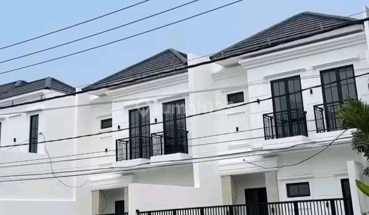 Jual Rumah Baru Estetik Mulyosari Suterejo 1