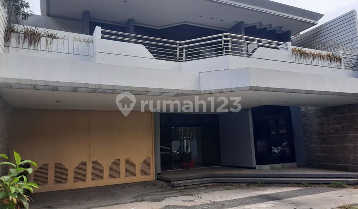 Embong Kenongo House Surabaya Central Commercial Clinic Office
