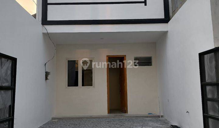 Rumah Baru Split Level 3lt Semolowaru 1