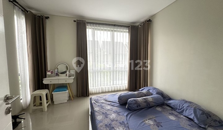 Citraland Northwest Central 2-story house with good SHM 2