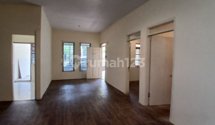 Rumah Wiguna Selatan Siap Huni Bawah 8jt Per M2 Murah 2