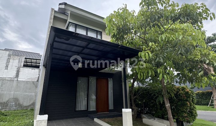 Rumah Citraland Northwest Central 2lt Shm Bagus