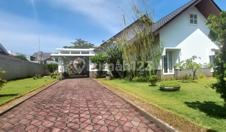 Rumah Panjang Jiwo Luas 1080 Row 4 Mobil 2