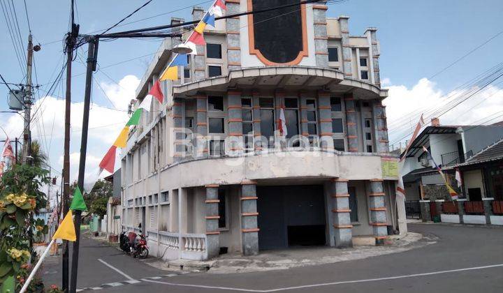 Heboh Rumah 3 Lt View Merapi Perum Pamungkas Jakal Km.14