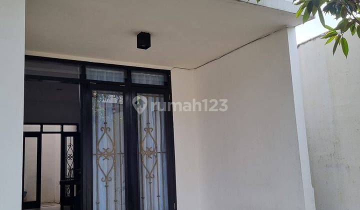 Rumah Disewakan 2 Lantai Unfurnished SHM di Lebak Bulus, Jakarta Selatan 2