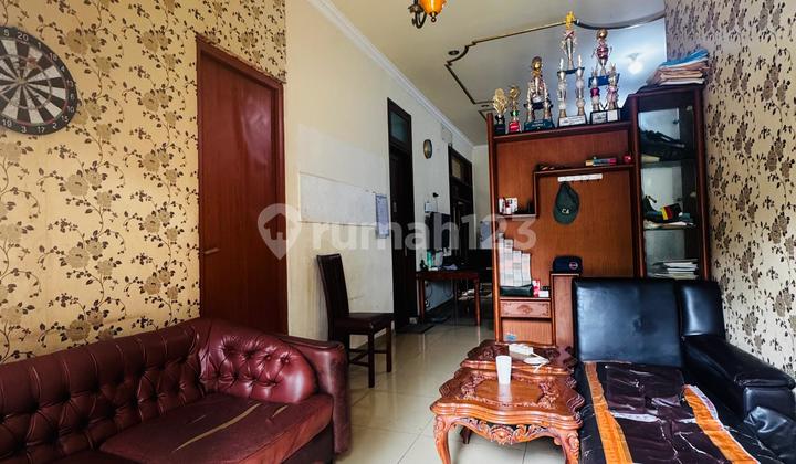 For Sale Classic Design 2-Story House in Pondok Labu, South Jakarta, 265 Meters 2