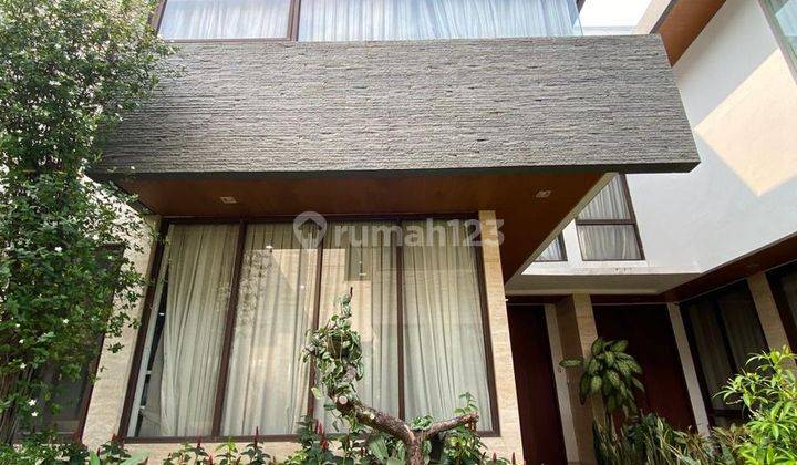 Rumah 3 Lantai Furnished SHM di Ampera, Kemang, Jakarta Selatan 2