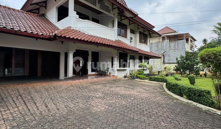 Rumah 2 Lantai Bagus Semi Furnished SHM Cilandak, Jakarta Selatan 2