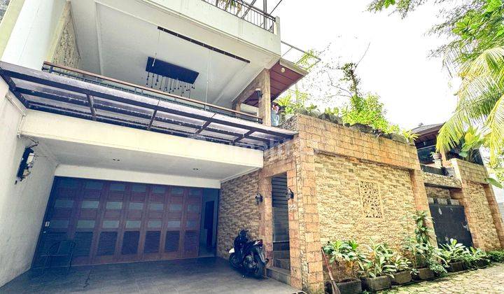 Rumah Bagus Semi Furnished SHM di Lebak Bulus, Jakarta Selatan 2