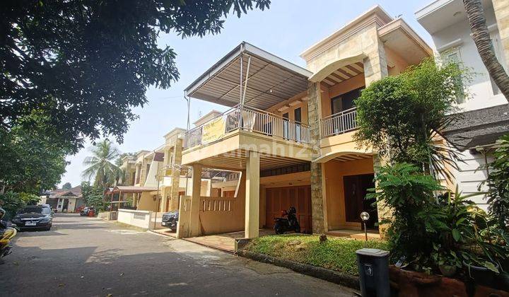 Rumah 2 Lantai Bagus SHM di Fatmawati, Jakarta Selatan 1