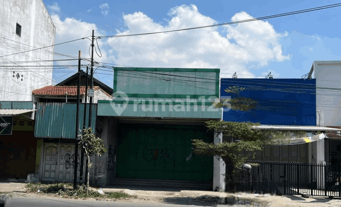 Ruko Cocok Untuk Usaha Di Pinggir Jalan Raya