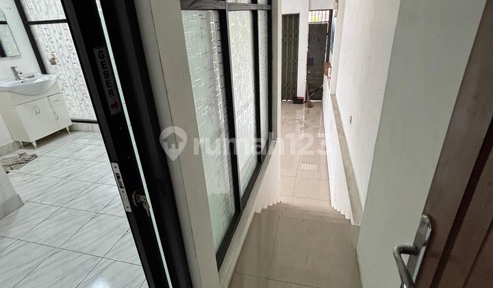 For Rent Commercial Space Strategic Location in Bintara, West Bekasi For Rent Commercial Space Strategic Location in Bintara, West Bekasi