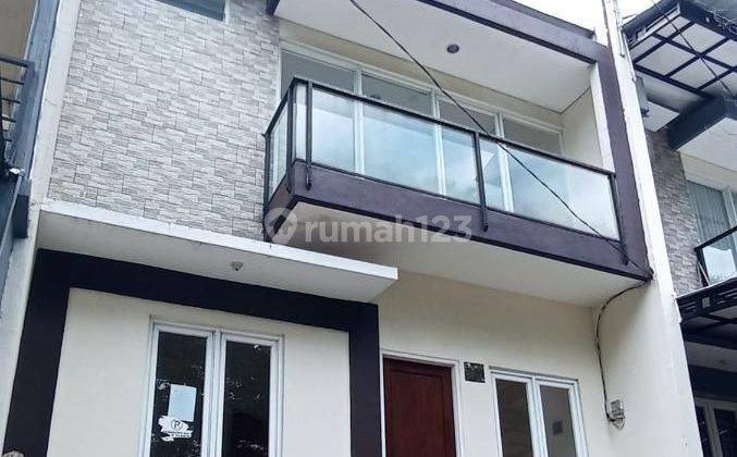 Rumah 2 Lantai Dekat Cibubur Turun Harga Dari 1,1 M 1