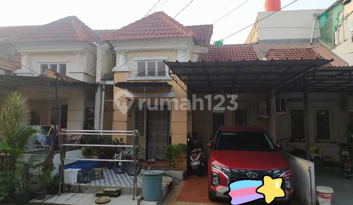 Rumah Bagus 1,5 Lantai di Taman Royal, Tangerang Rumah Bagus 1,5 Lantai di Taman Royal, Tangerang